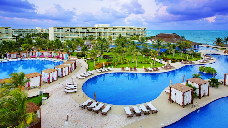 A 7-Night Resort Stay in the U.S., Canada, Mexico, Europe, or Australia